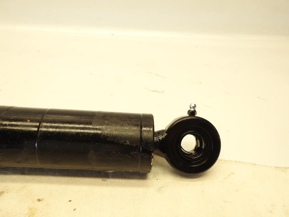 New Genuine Metso N02460574 W233978 Hydraulic Cylinder