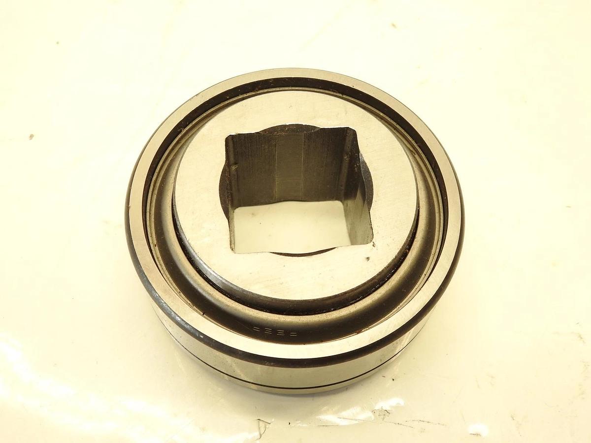 Lot Of 3 Genuine Peer GW211PP17 Radial Ball Bearing