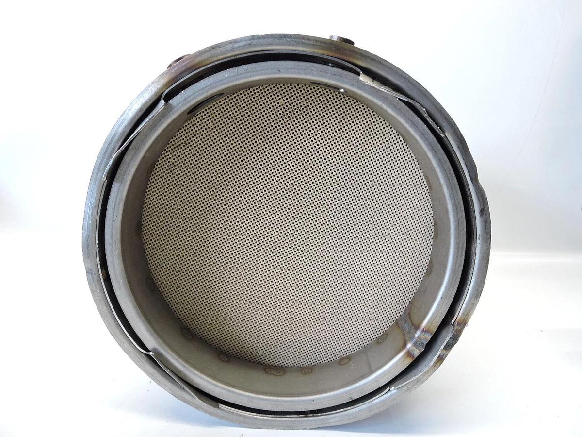 ROADWARRIOR C0136-SA - Diesel Particulate Filter (DPF) - Cummins ISC, PX8