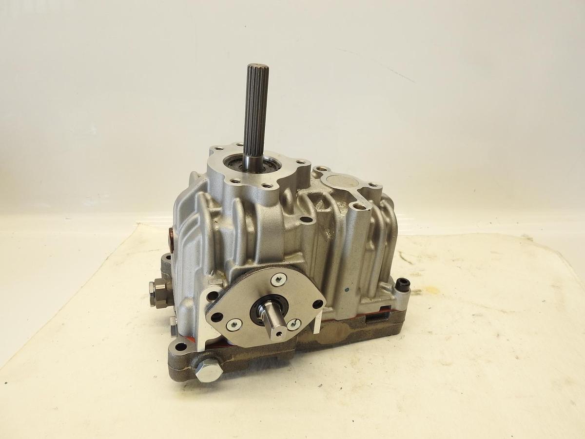 New Genuine Tuff Torq Gearbox 64B313828