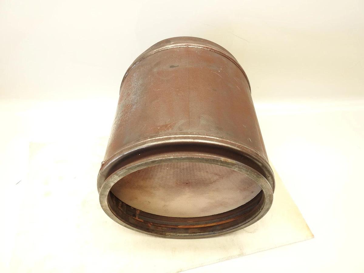 Detroit Diesel Particulate Filter A6804914194 DPF Mercedes DD13 DD15 6804914194