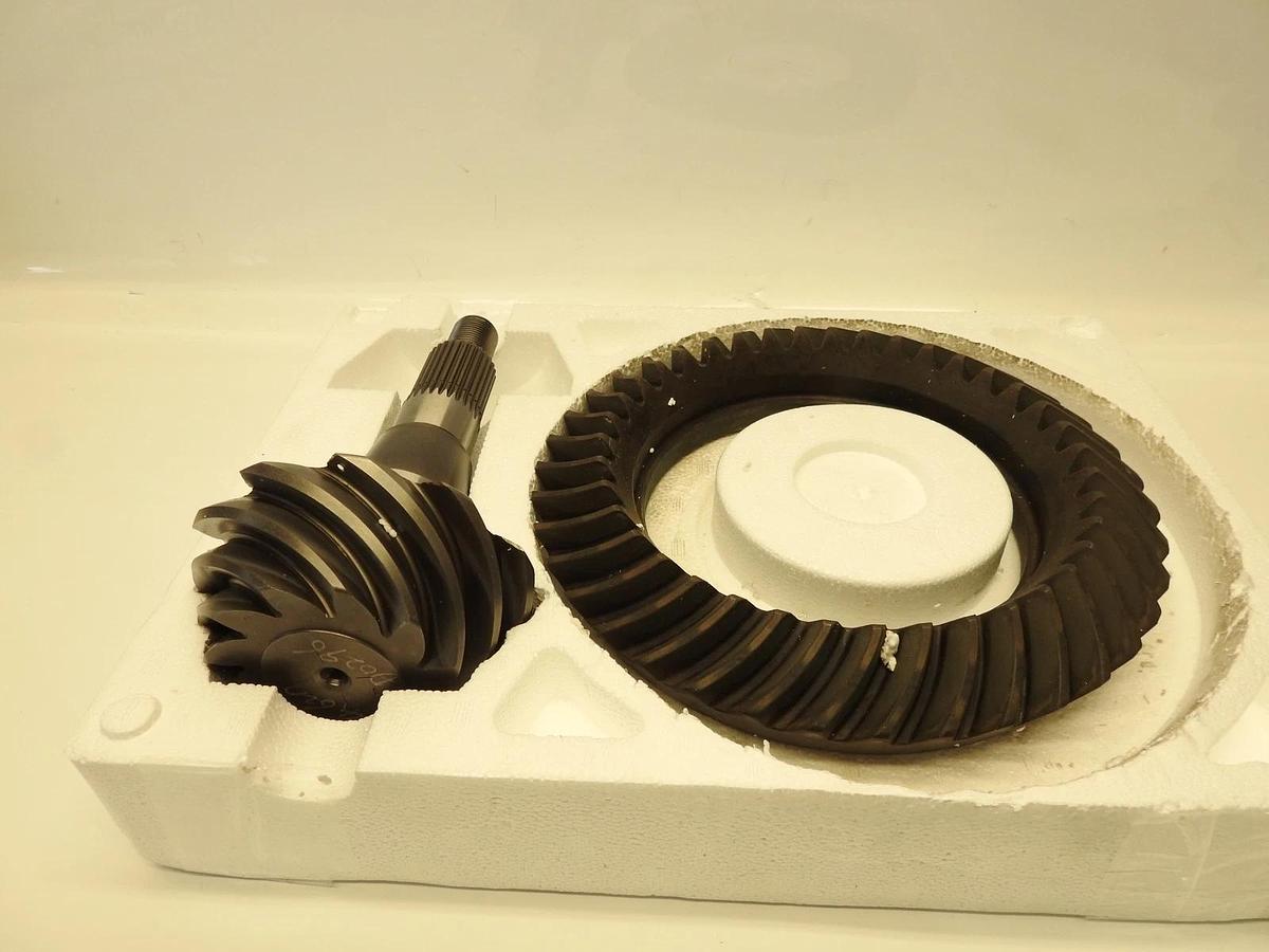 Sierra Gear & Axle SGPC9.25-355DCD Ring & Pinion Gear Set