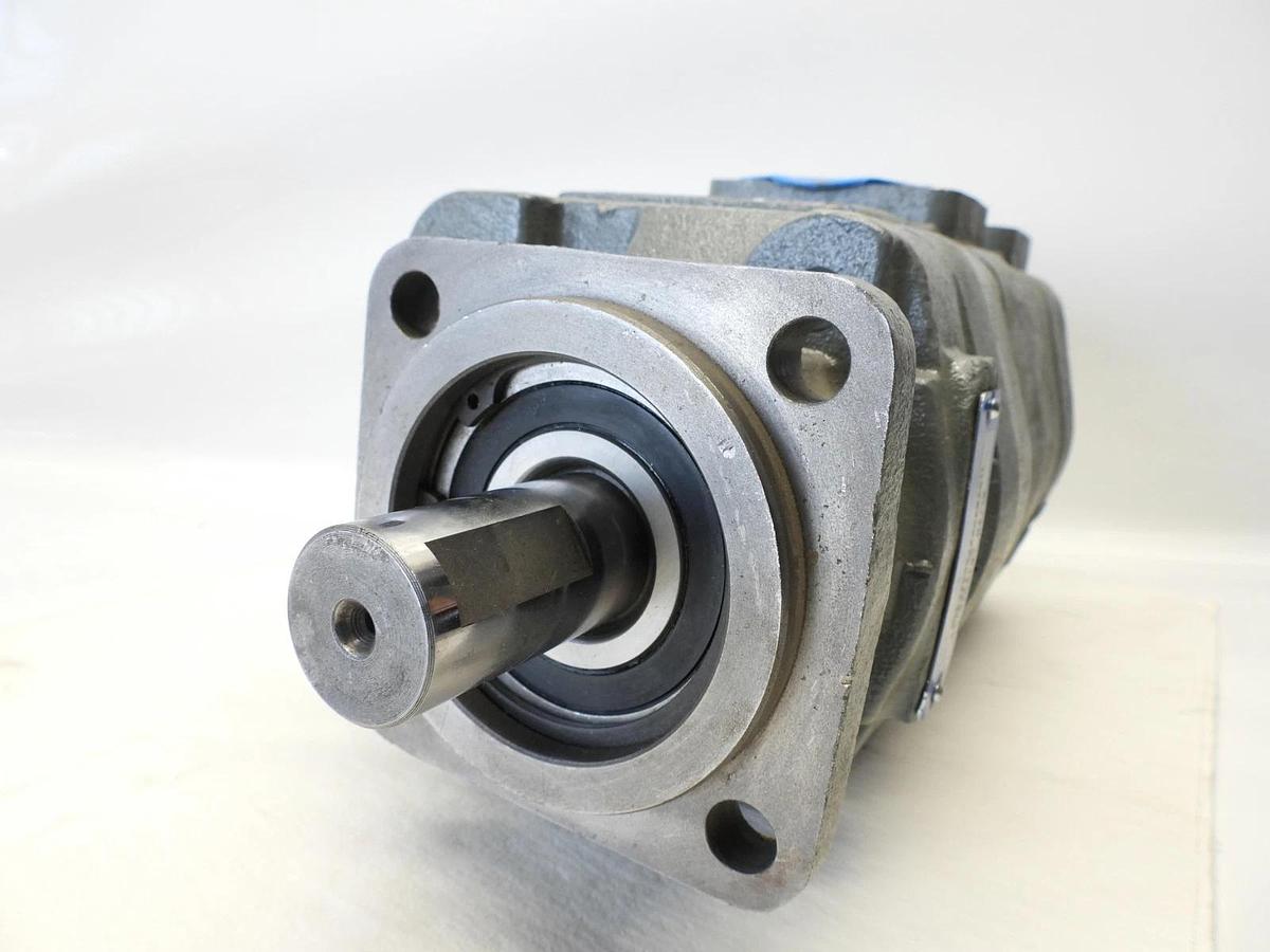 New Metaris Hydraulic Pump MHP365B MHP365B542**AB2511
