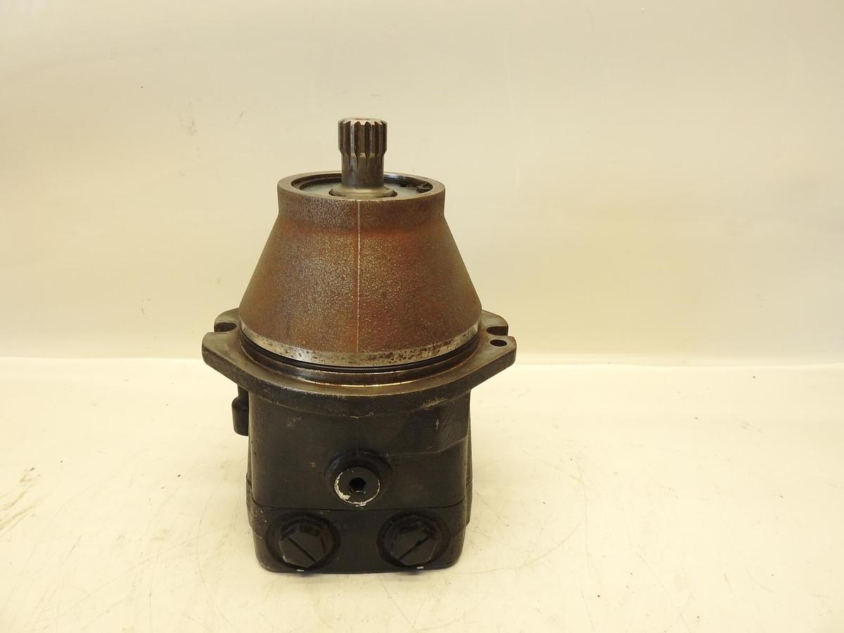 New Oem JLG 3160339 Hydraulic MOTOR DANFOSS 1200SJP 1350SJP 340A