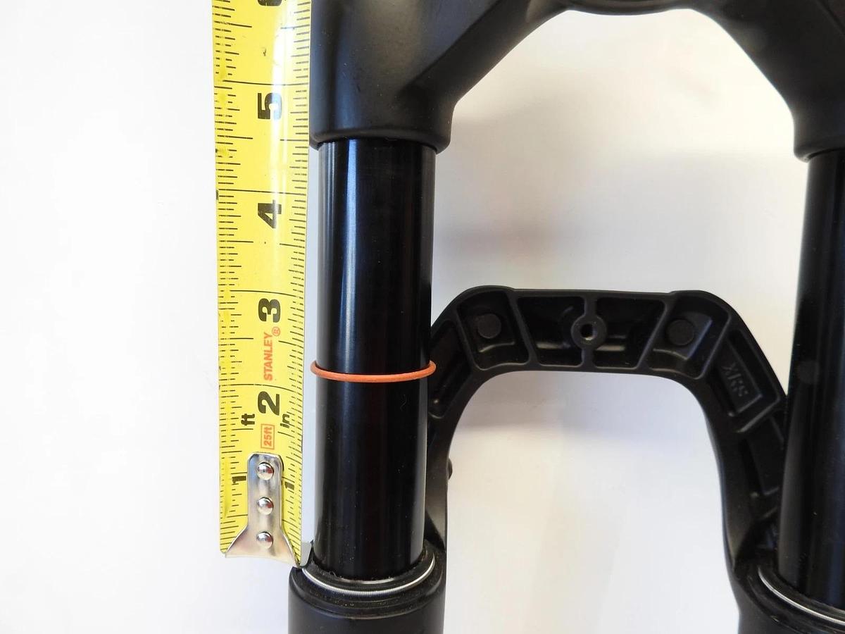 LUTU 26" Air MTB Suspension Fork, Rebound Adjust 28.6mm QR 9mm Travel 120mm