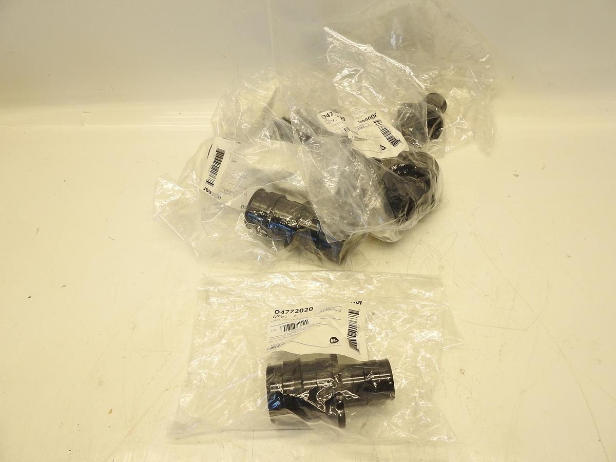 Lot Of 7 Uponor ProPEX Plastic Coupling Black 2" - Q4772020