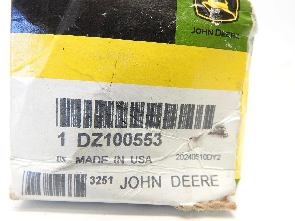 New Oem John Deere DZ100553 Thermostat S760 S770 T560 T660 T670 W650