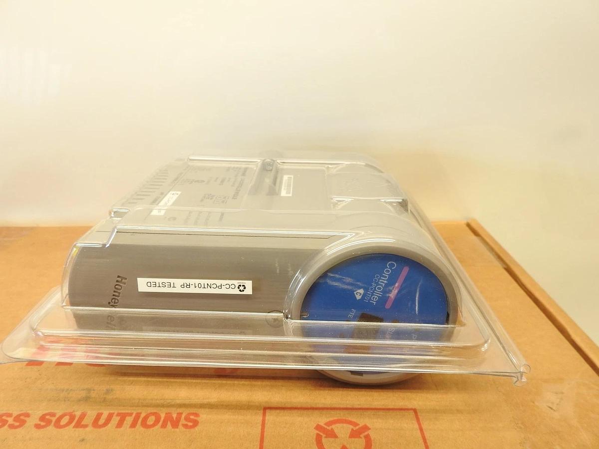New Genuine Honeywell C300 Controller Kit 51405046-175 51308307 338285-009  5140