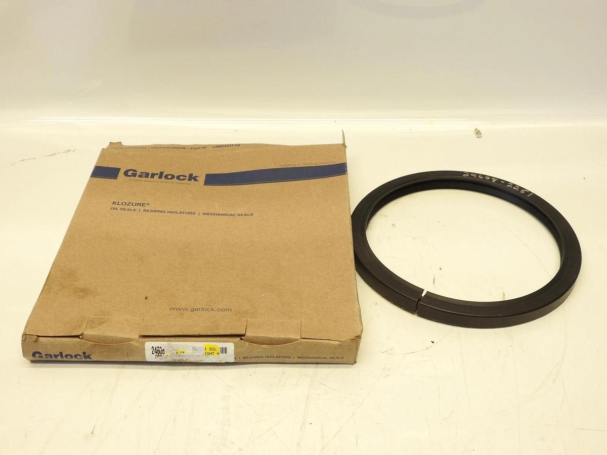 Garlock 24608-2251 Oil Seal 5.625 in Shaft Dia. 6.625 in OD, 0.437 in
