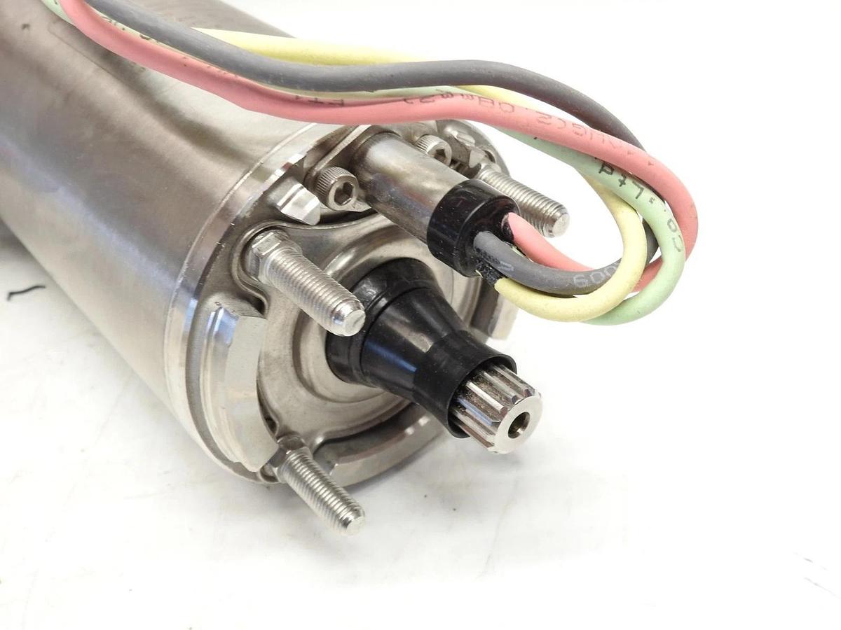 New M15412 Goulds 1.5HP 230V 4" Submersible Water Well Motor 3 Wire 1 Phase