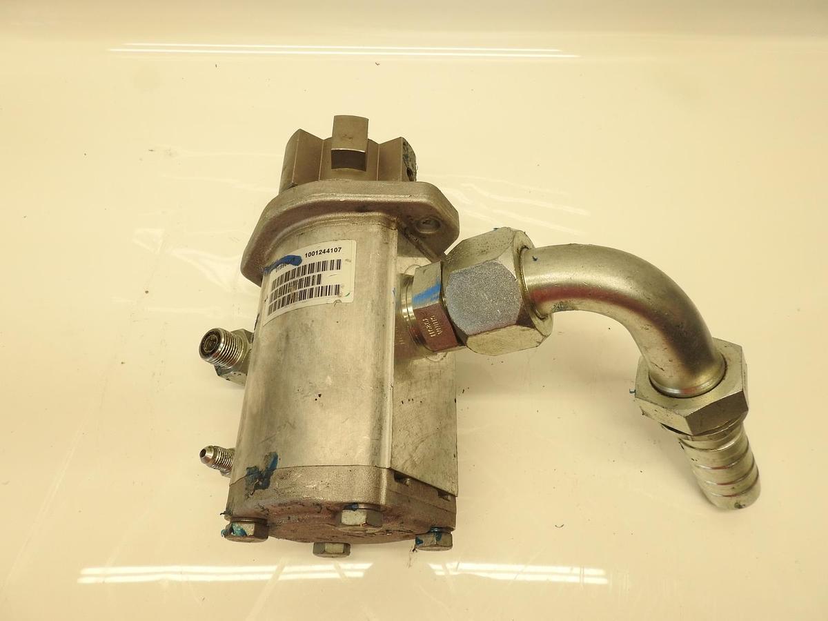 New Oem JLG PART # 1001244107 - PUMP,S26 GEAR, EAd