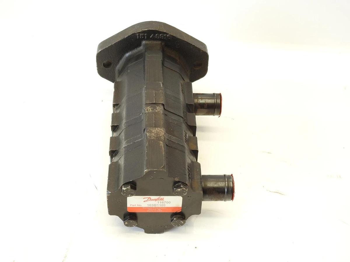 New Oem Danfoss 163B1185  116700 Jacobsen 4 Section Hydraulic Pump Splined Shaft