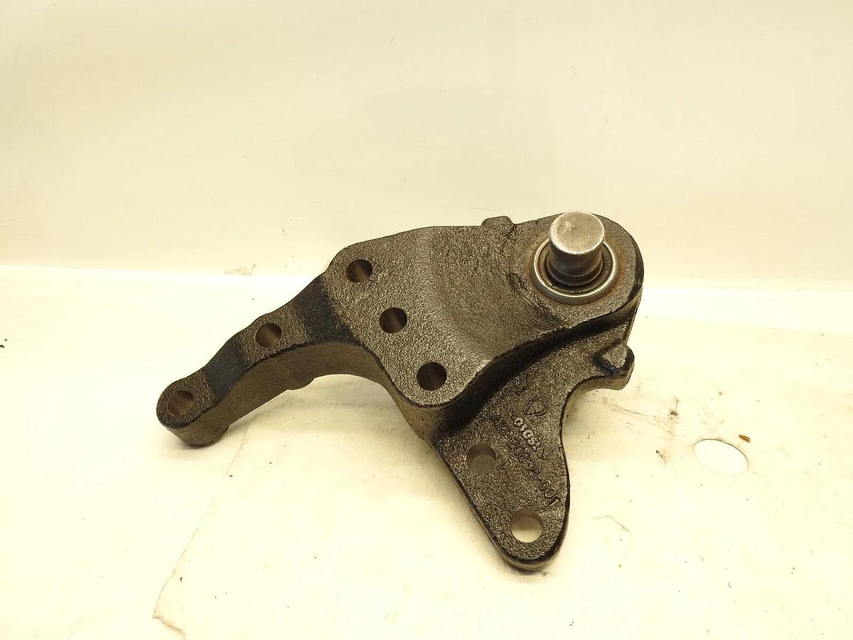 NEW Genuine Freightliner A16-20838-001 Bracket-Shkl/Bshg, Fr, Susp, Rbr