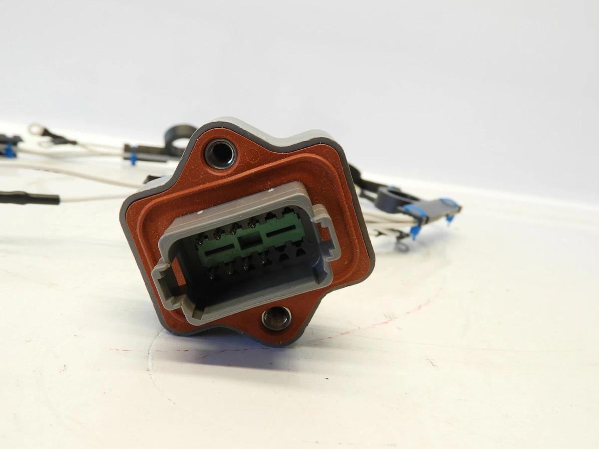 New Oem John Deere Original Equipment Wiring Harness #RE509093