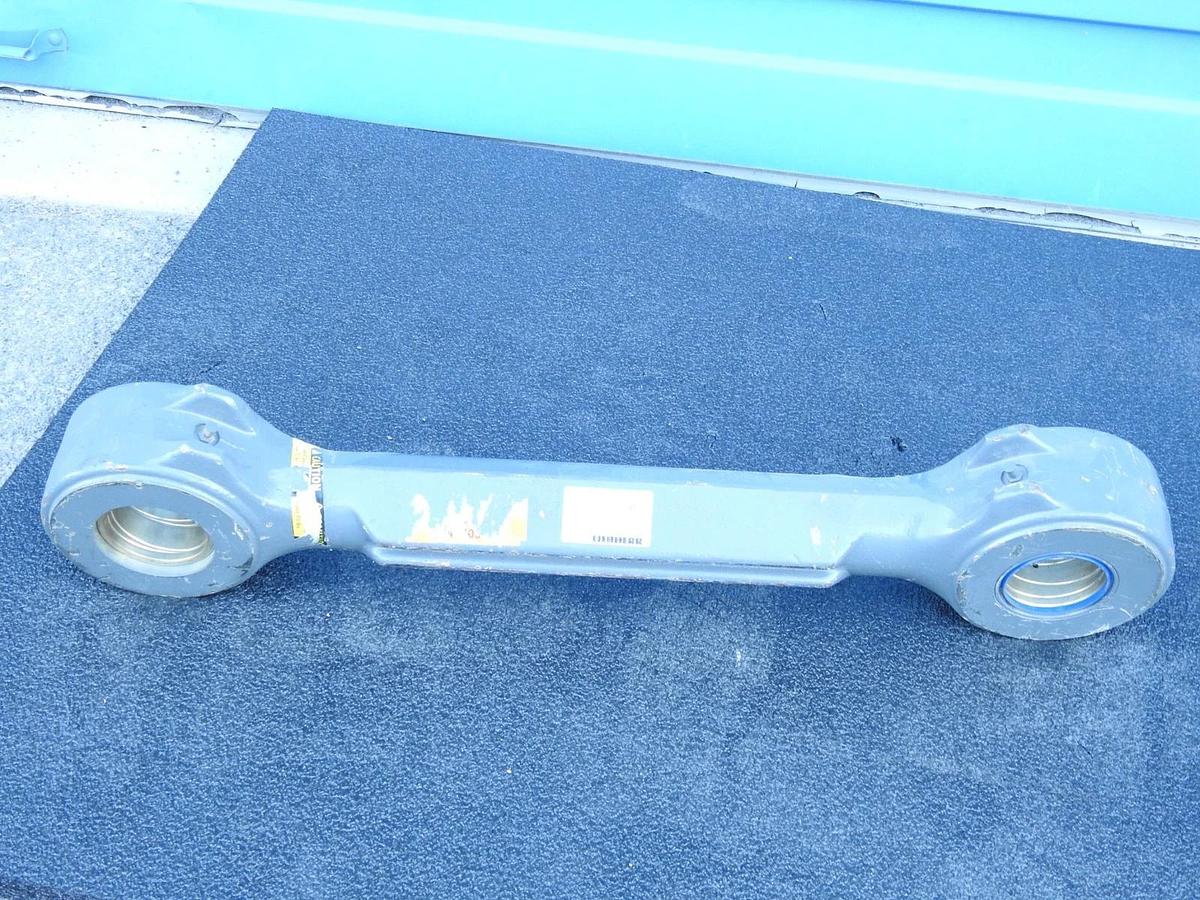 Genuine OEM Liebherr 9605437 Connecting Link for 544 550 554 556 Position 2