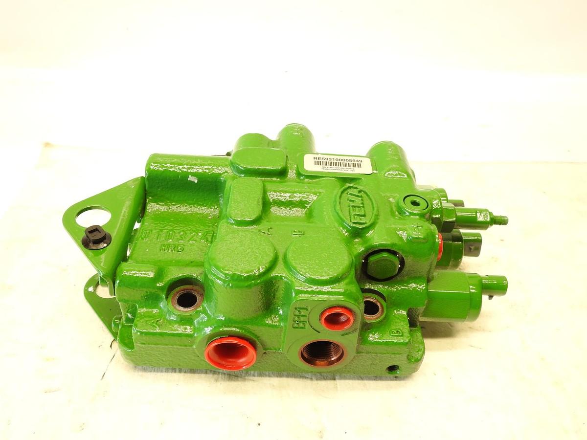 New Oem John Deere RE593100005949 03401 010324 RE244397 Steering Hydraulic Contr