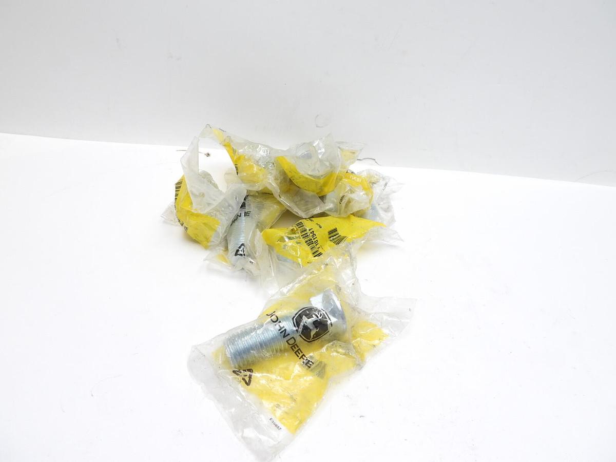 New John Deere T101941 CARRIAGE BOLT NEW IN WRAP 1 INCH LOT OF 8