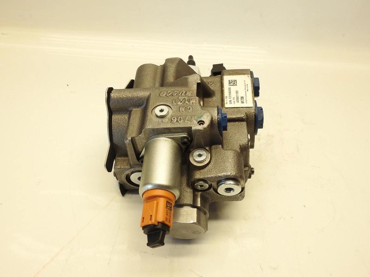 New Oem Husco 4358211M2 Hydraulic Valve
