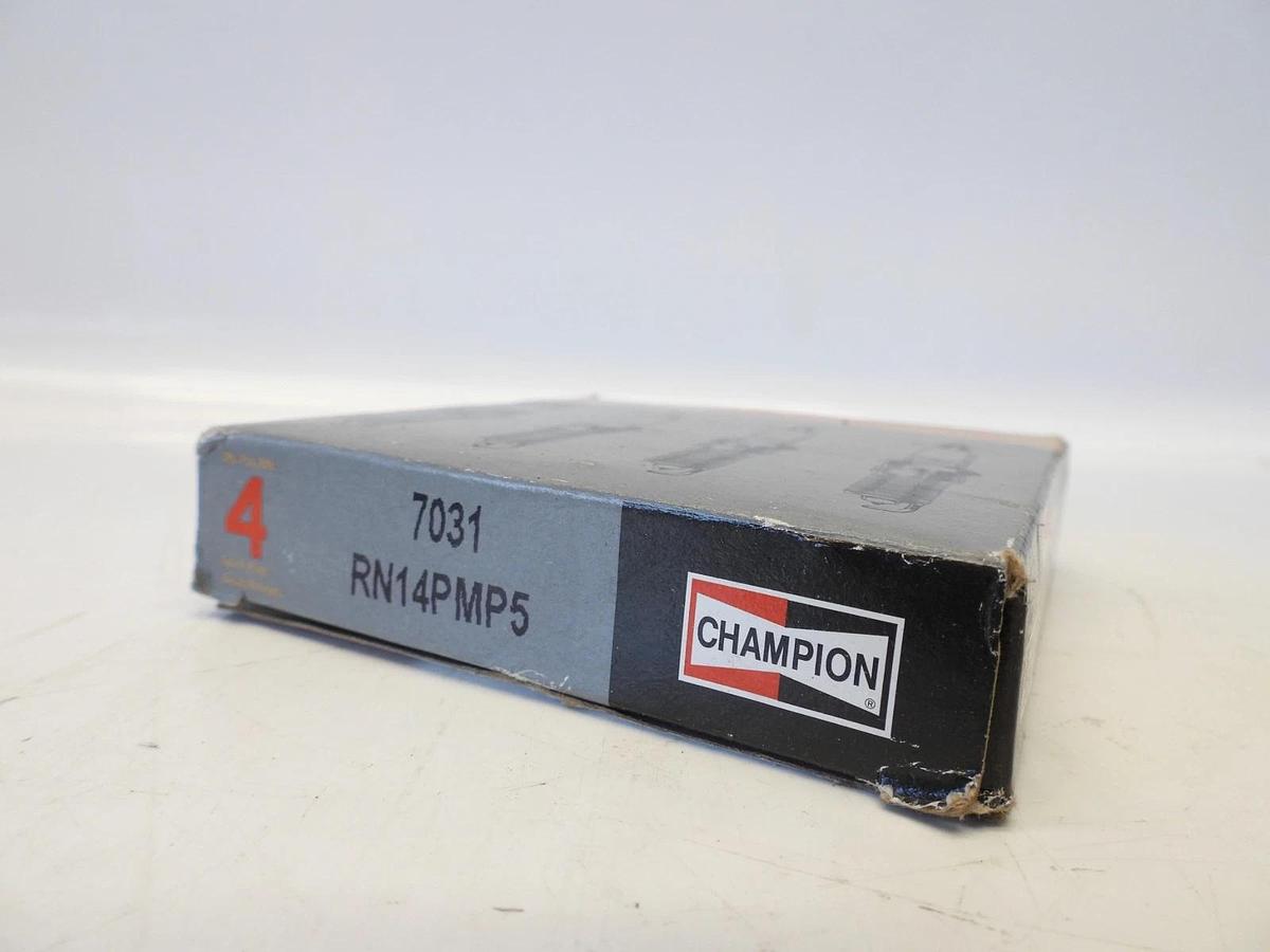 Set of 4 Genuine Champion Double Platinum Power Spark Plug 7031 RN14PMP5