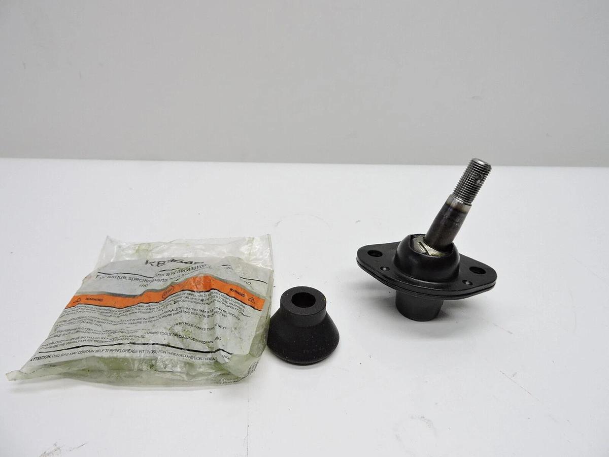 New Moog Ball Joint K8212 SK2740 DS50 B2