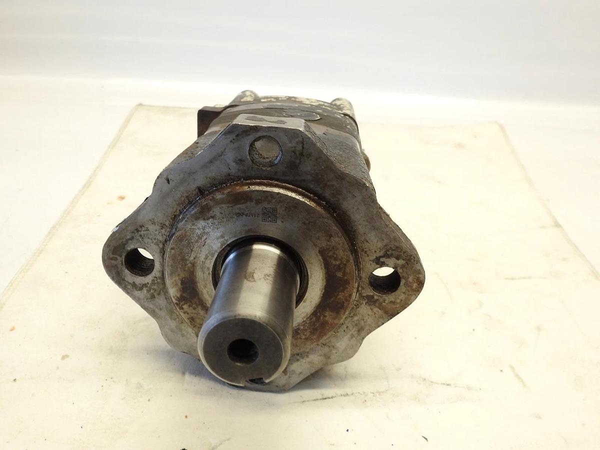 AS IS OEM Char-Lynn 104-1248-006 / Eaton 104-1248 Motor