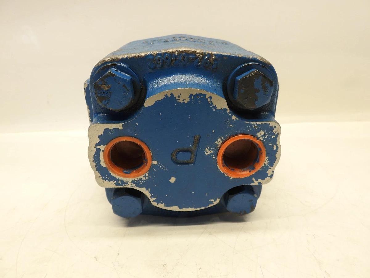 New Oem Permco M2100A831LDHE10-32 Hydraulic Gear Pump Motor 2100 Series