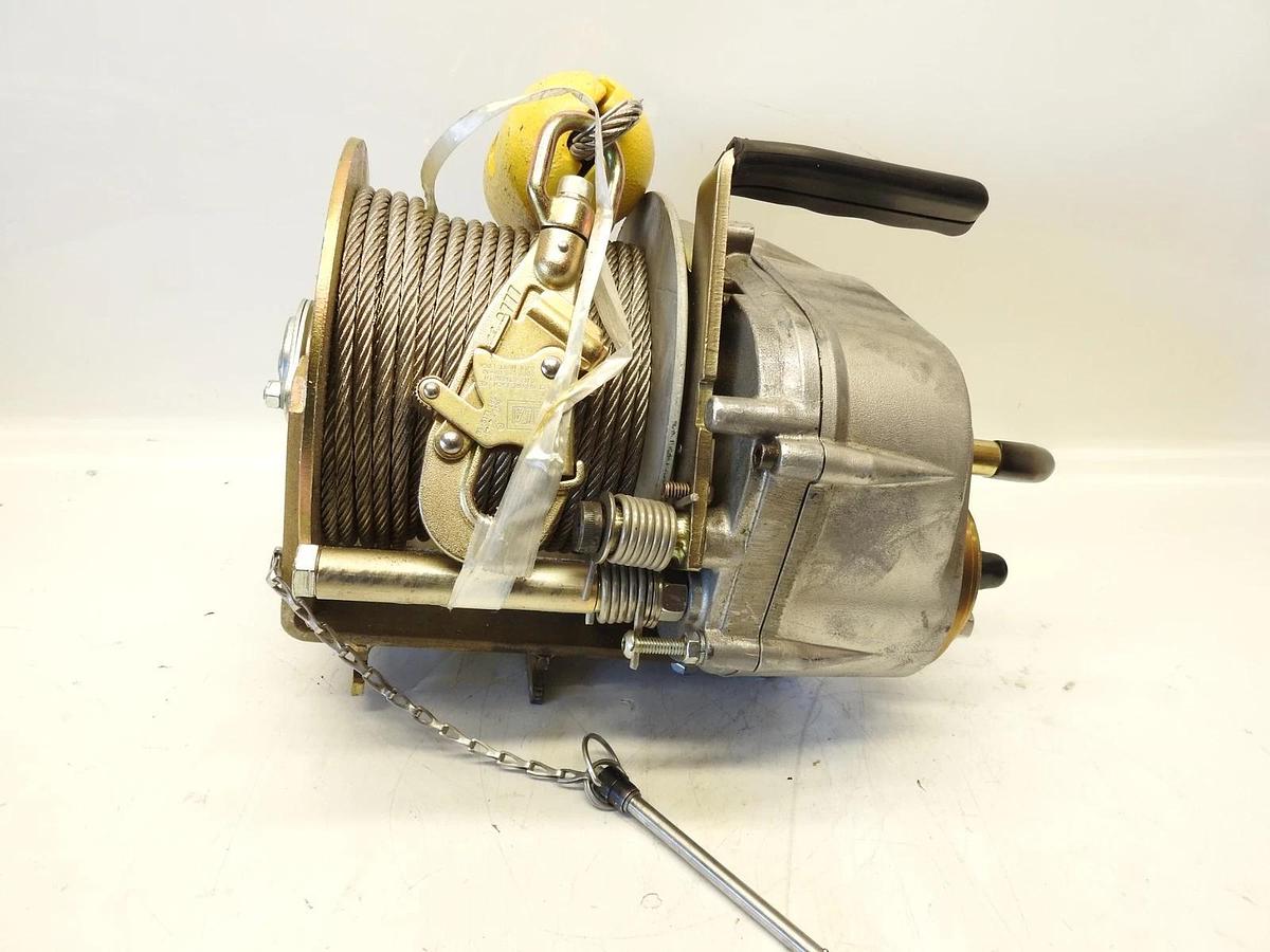 DBI/SALA 8101002 60' Salalift 1/4 Stainless Steel Cable Winch With Bag