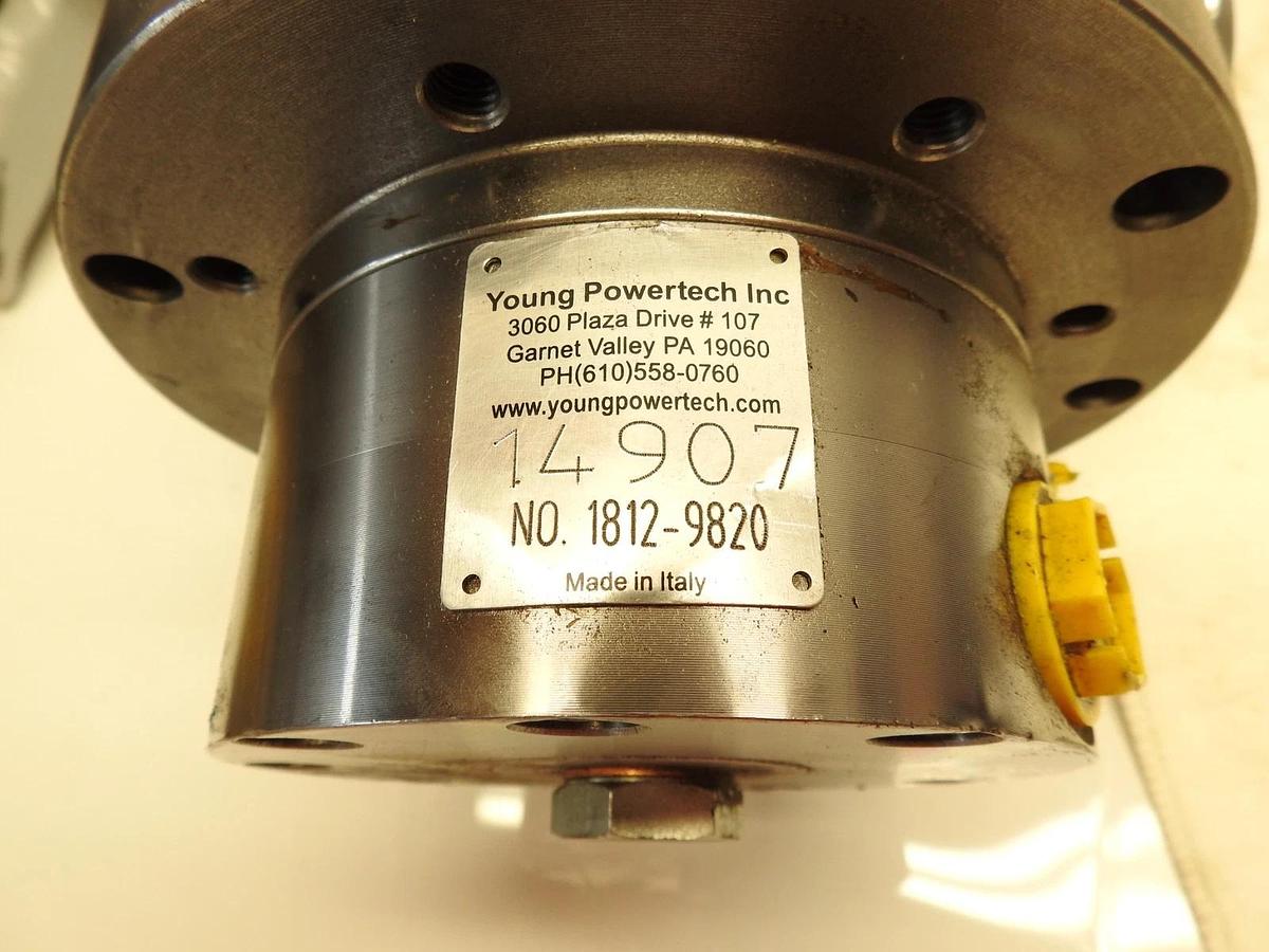 New Genuine Young Powertech 14907 1812-9820 Hydraulic Gear Motor
