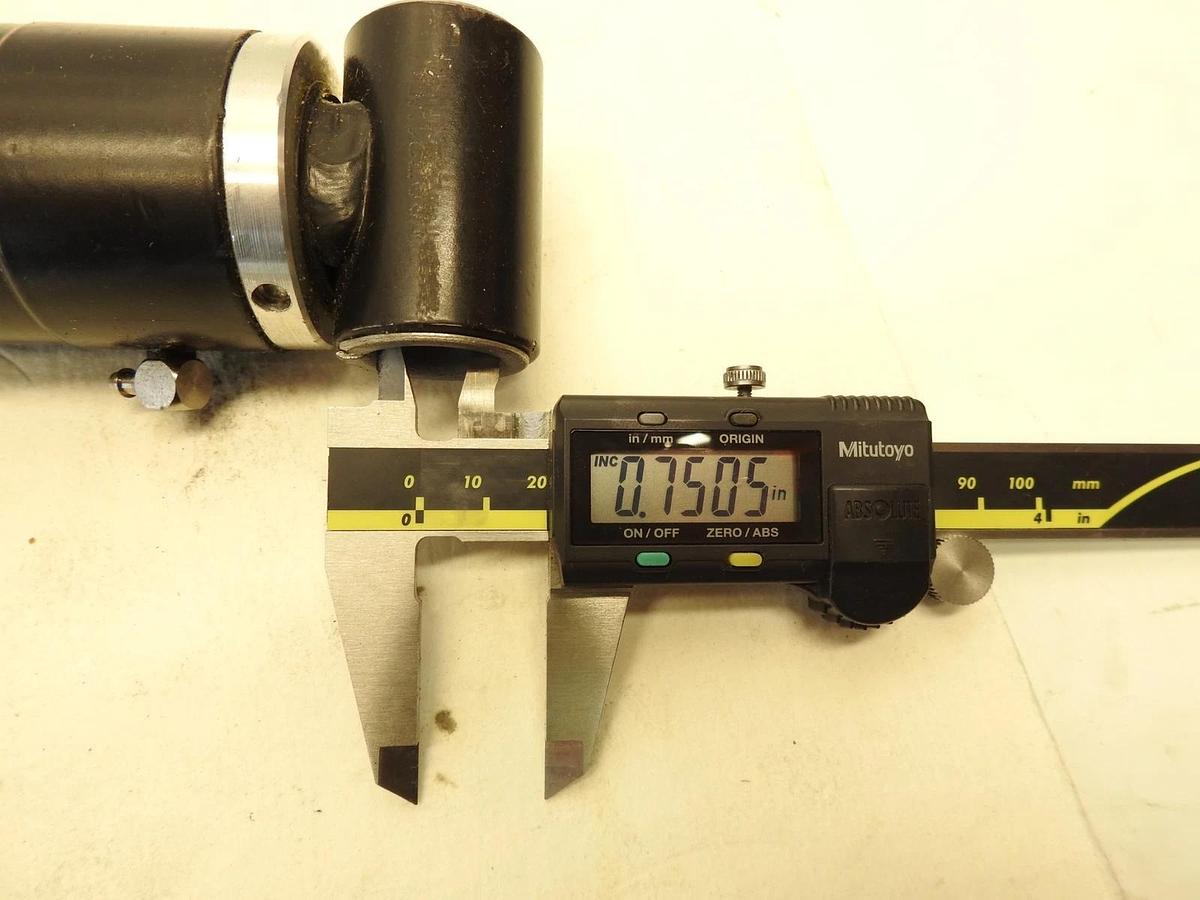 New Genuine Wabtec 1801146M Single Acting Hydraulic Cylinder