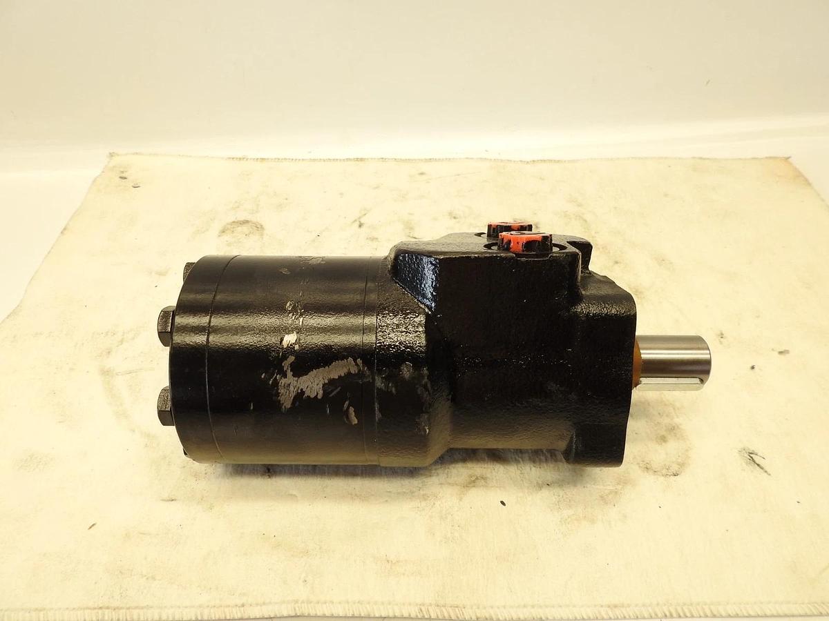 Oem Danfoss White Drive Hydraulic Motor 255320F3010AAAAA 83071819