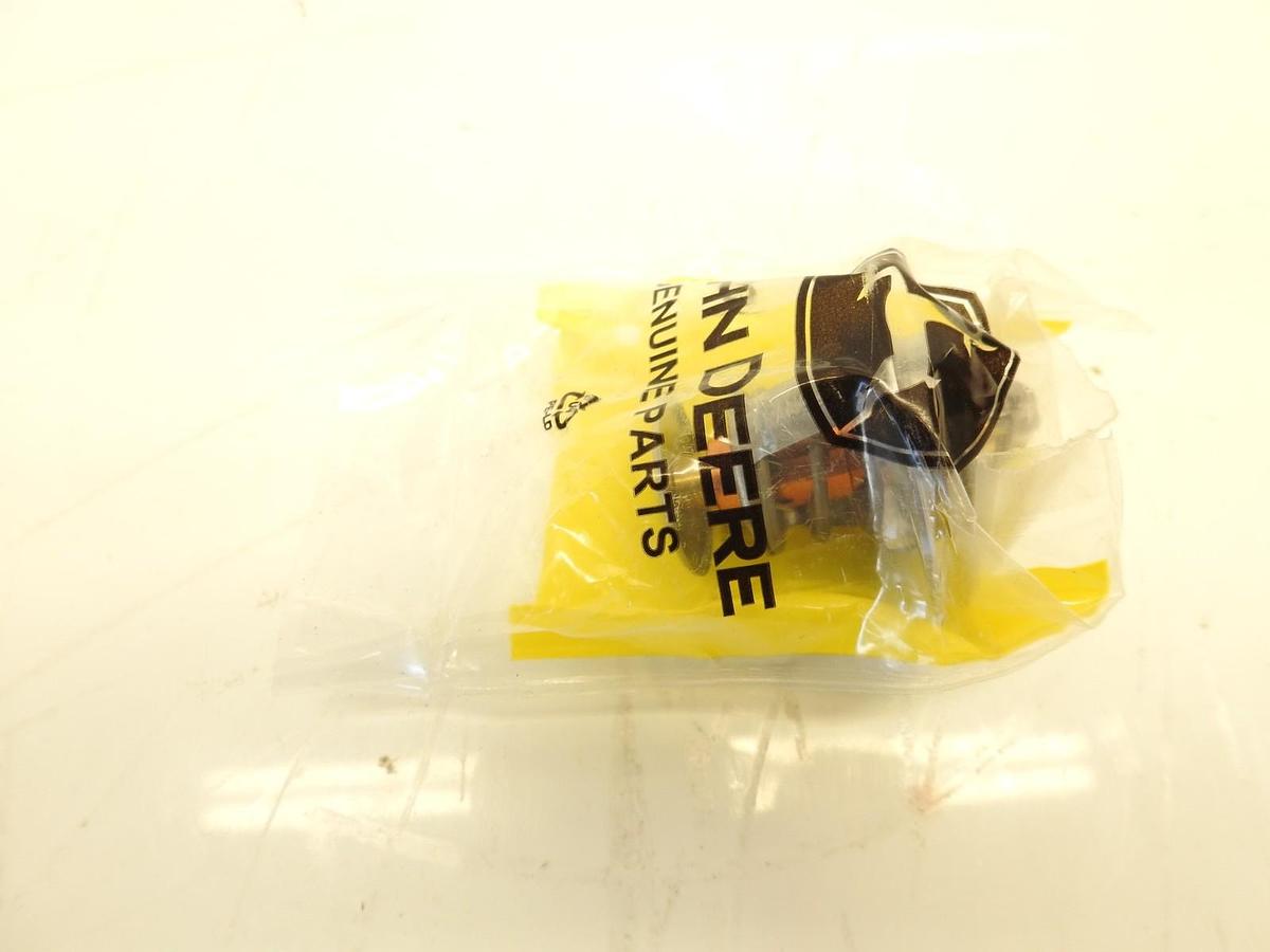 New Oem John Deere AR61588: Air Pre-Cleaner Fits: 7020