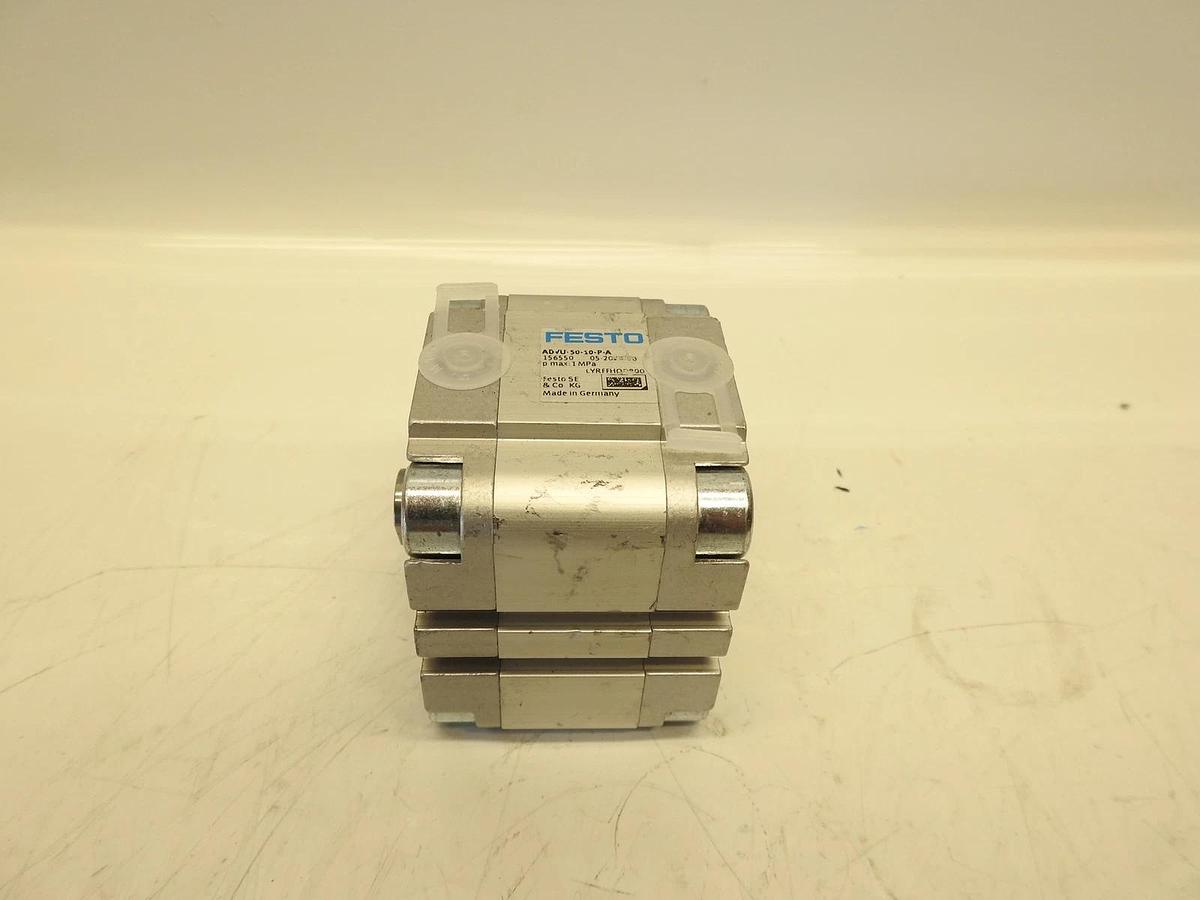 FESTO 156531 COMPACT CYLINDER ADVU-32-10-P-A. Pneumatic Air Cylinder