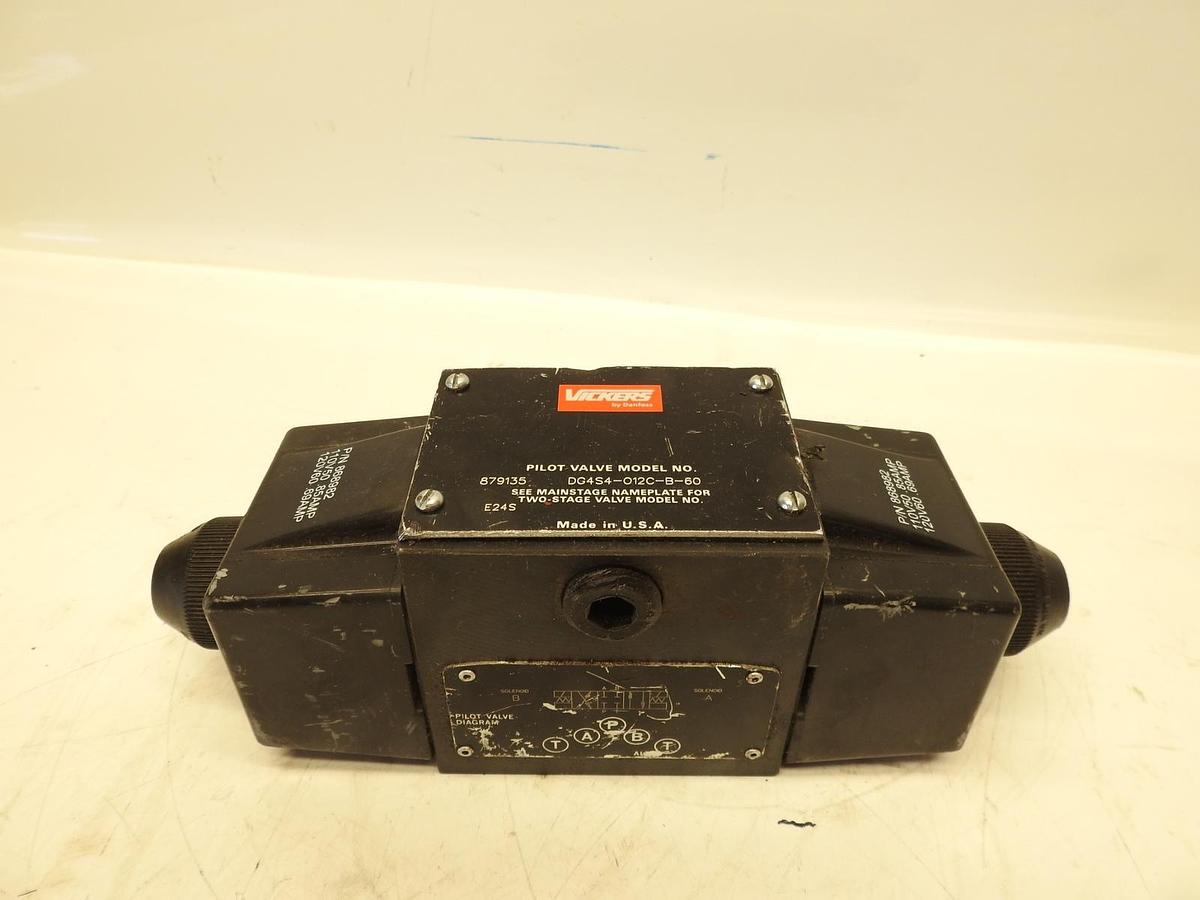 NEW OEM EATON VICKERS DG4S4-012C-B-60 SOLENOID VALVE 879135 DG4S4012CB60