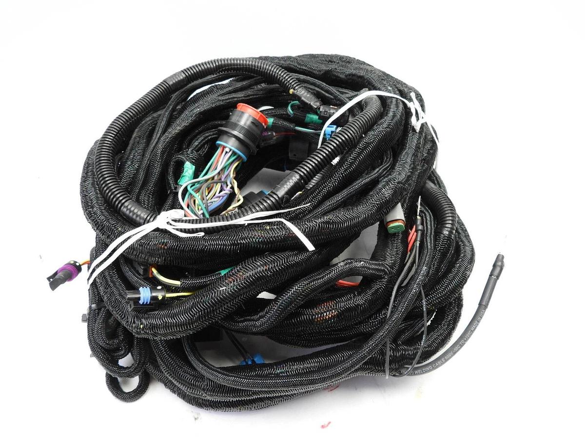 NEW John deere Wiring harness at470631