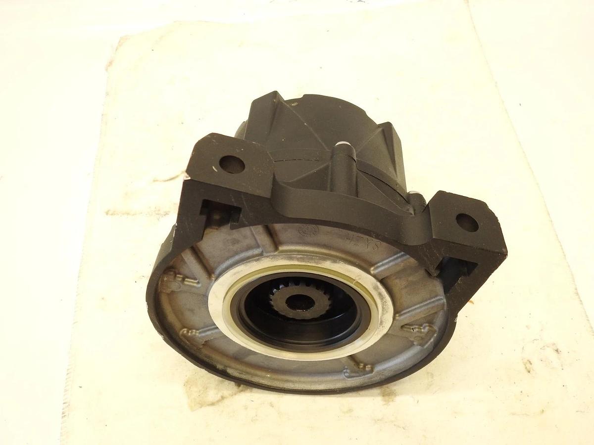 New Smittybilt XRC GEN3-9500 12V 7HP Gearbox