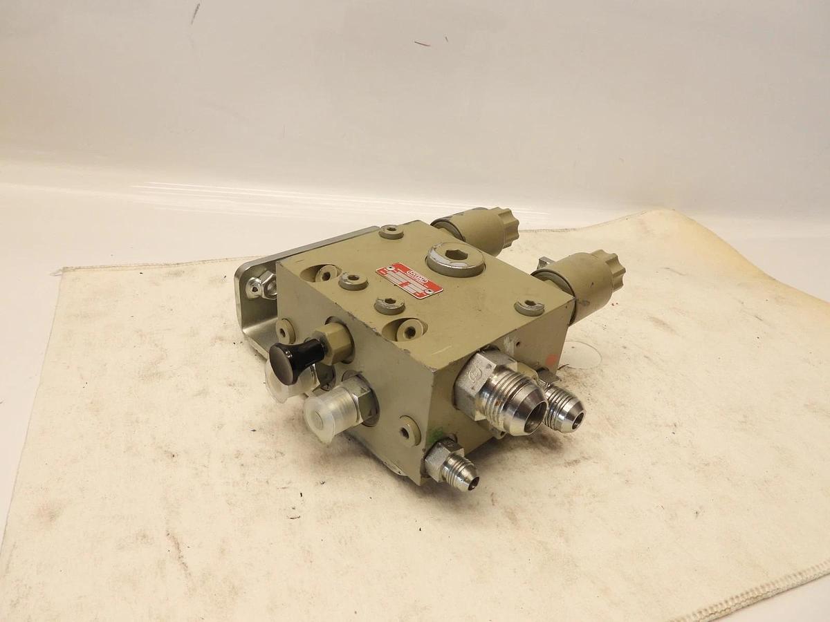 HYDAC 7J447-78511 Auxiliary Aux Valve for Kubota LM2605 NEW