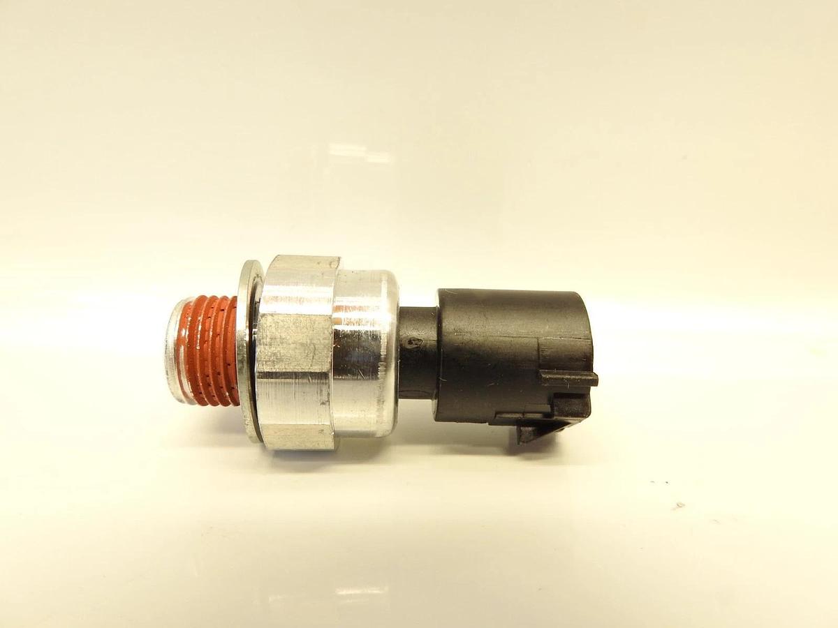 New Genuine Napa Echlin Oil Pressure Gauge Switch OP6971