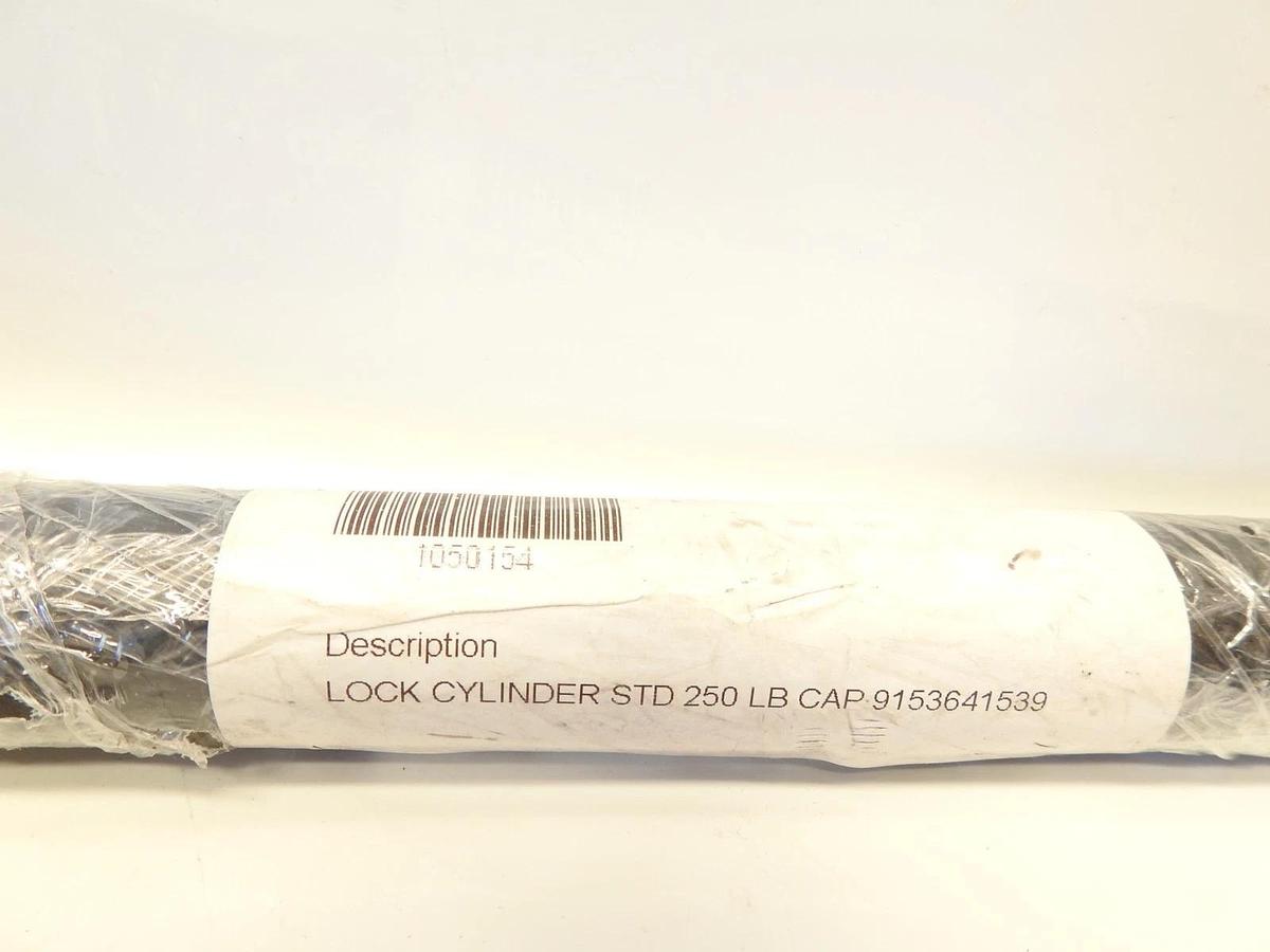 OEM CYLINDER, LOCK, SOLARA 2ND GENERATION SPREE GT, FOR RECLINER