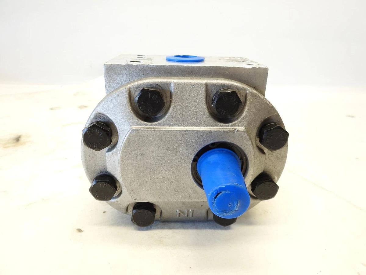 New HYP-F-599600-CC Hydraulic Pump D5NN600C HYP-F-599600-CC-SON