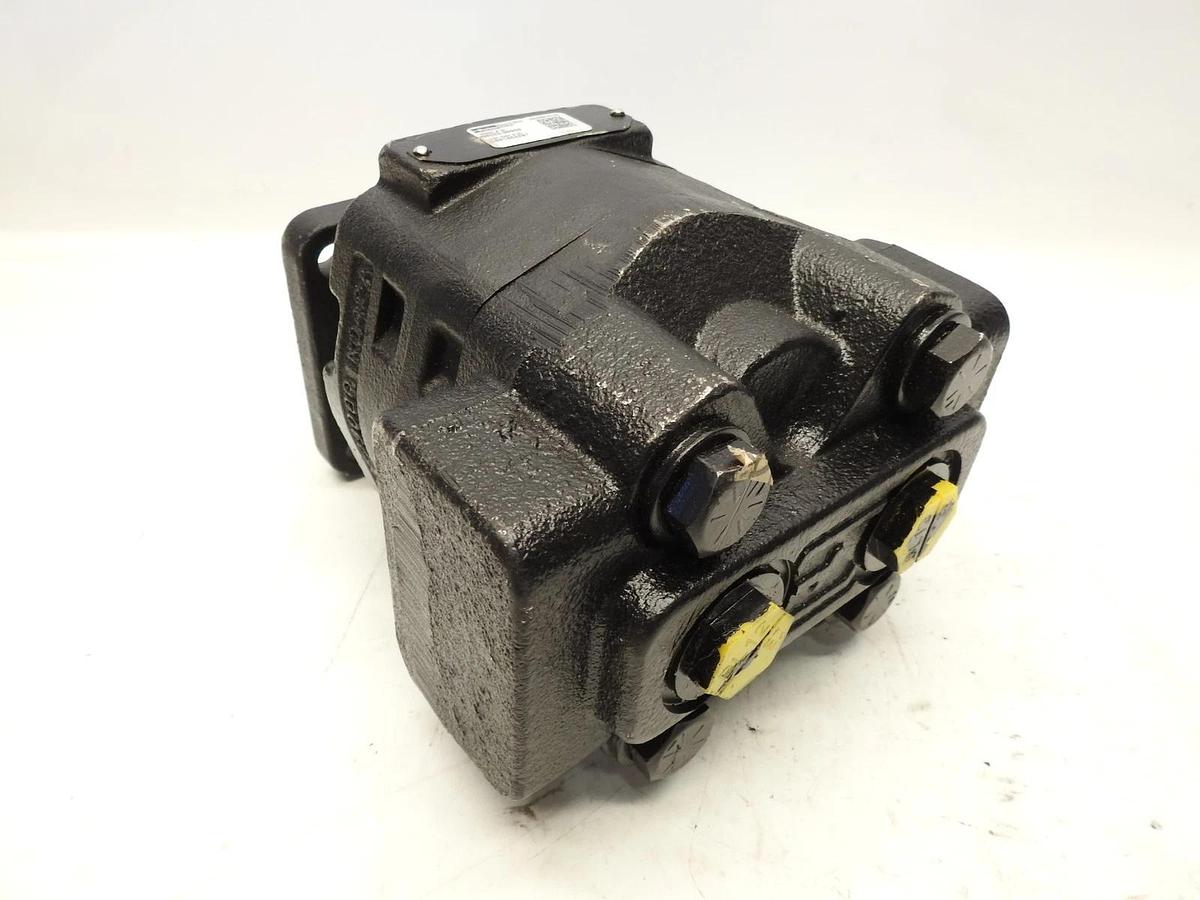 New Oem Parker John Deere CB01463297 Hydraulic  Motor