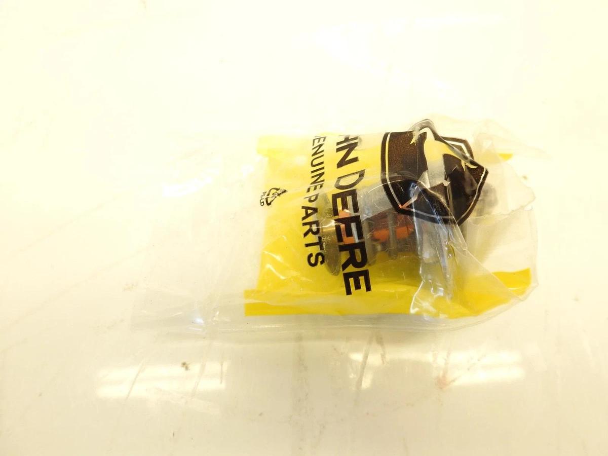 New Oem John Deere AR61588: Air Pre-Cleaner Fits: 7020