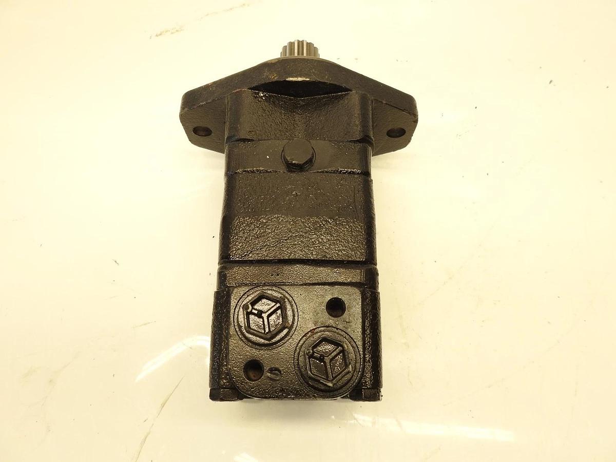 New Oem Danfoss OMS315 Hydraulic Motor 11256536  W12939019