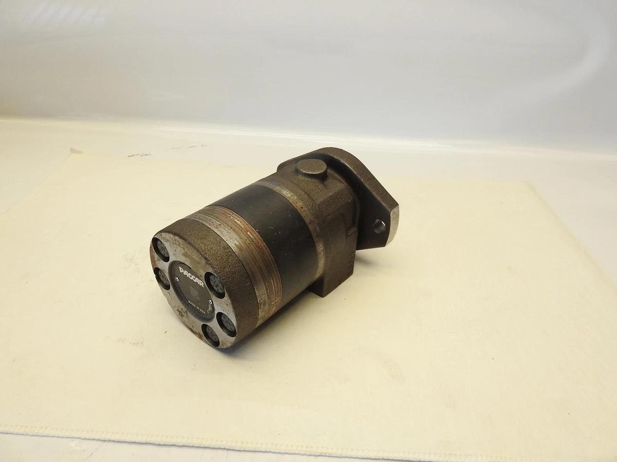 New Oem Paccar 100138 Hydraulic motor