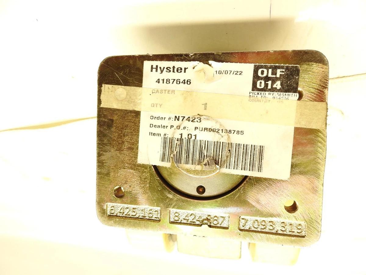 New Genuine Hyster 4187646 CASTER