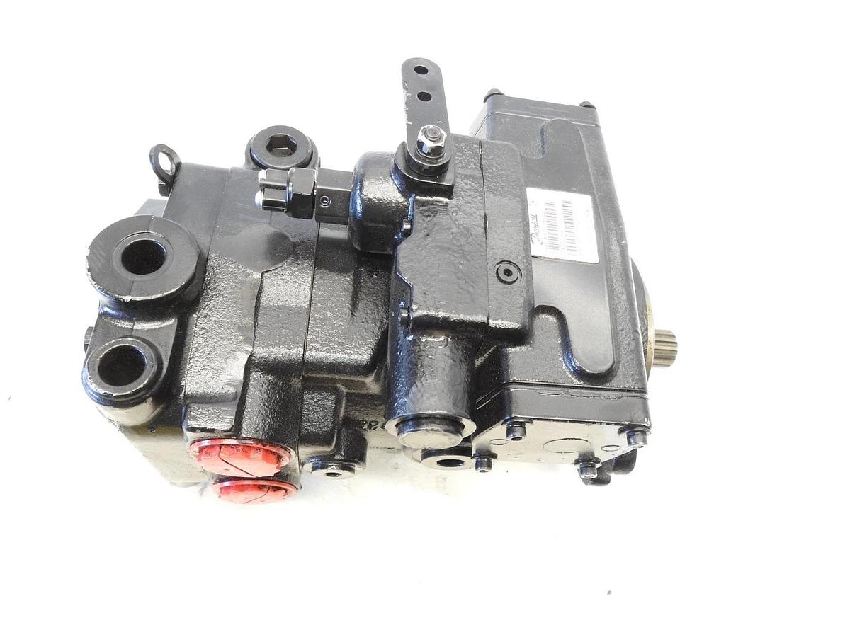 New Oem DANFOSS / EATON-2.48 CID Servo Controlled Hydraulic Piston Pump