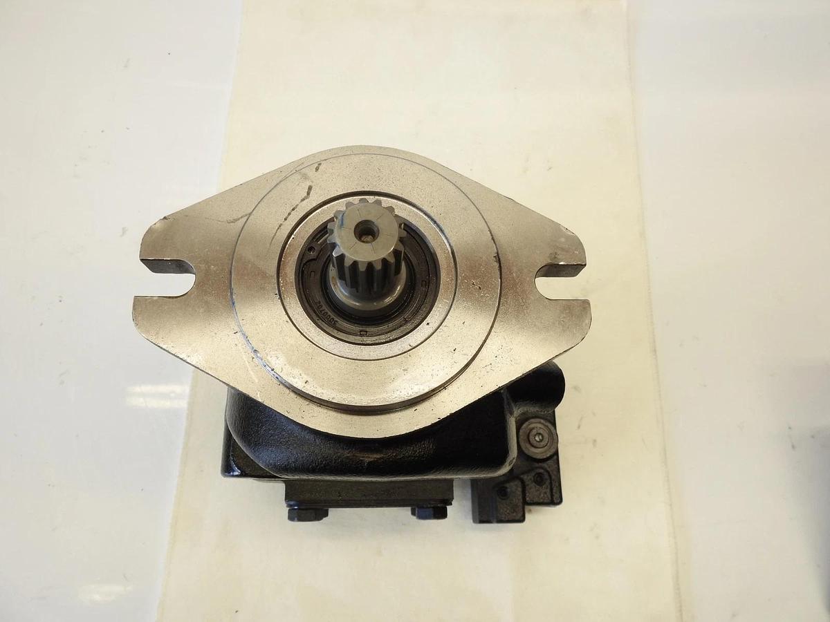 New Oem Danfoss 83025746 Hydraulic Piston Pump A230612781
