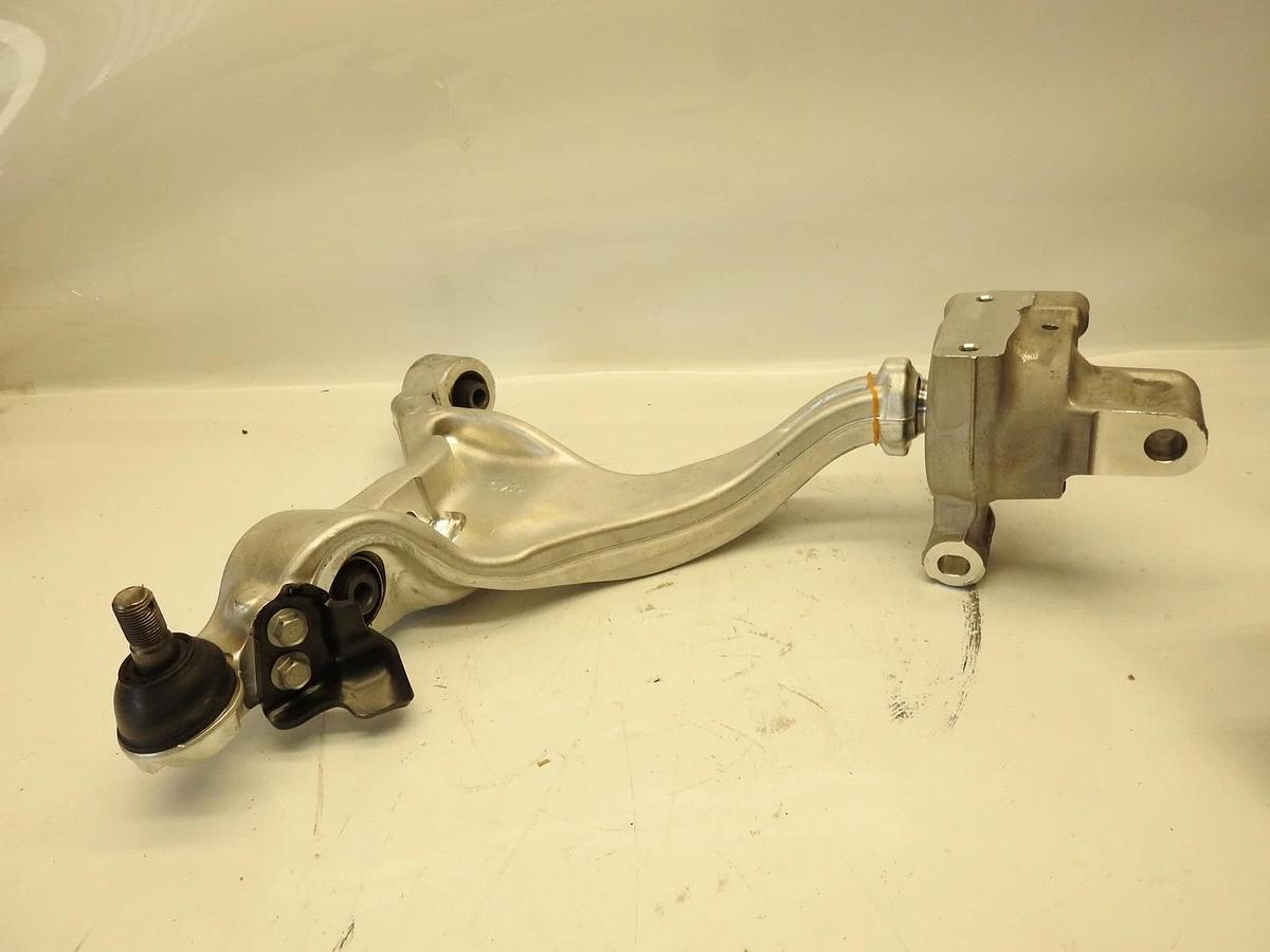 New Oem Infinity 54500-LMD1A Suspension Control Arm (Right)