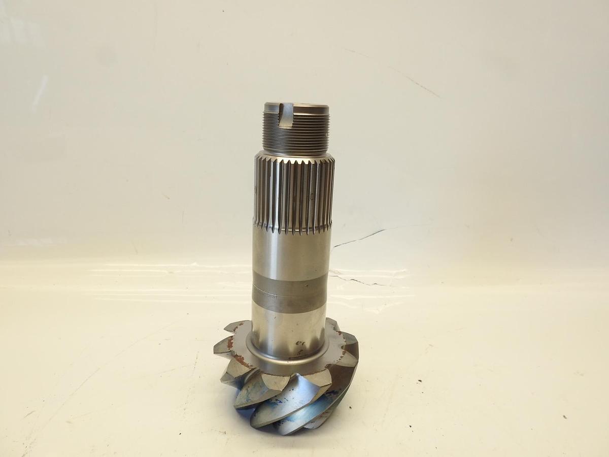 New Oem Mercedes 905-353-15-10 Pinion Shaft 138.930 270220 0926