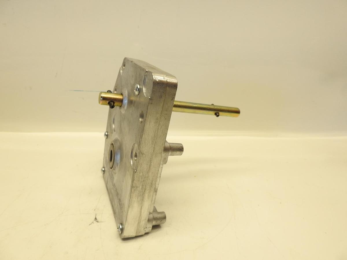 New Genuine Lippert 276602 Venture Fifth Wheel Landing Gear Box Aluminum