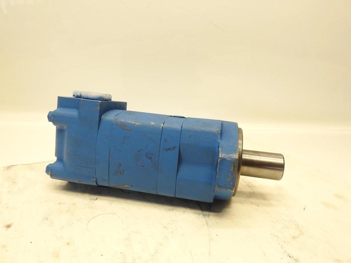 NEW Hydraulic Motor Replaces For Char-Lynn 104-1028-006 Eaton 104-1028 | 2 Bolts